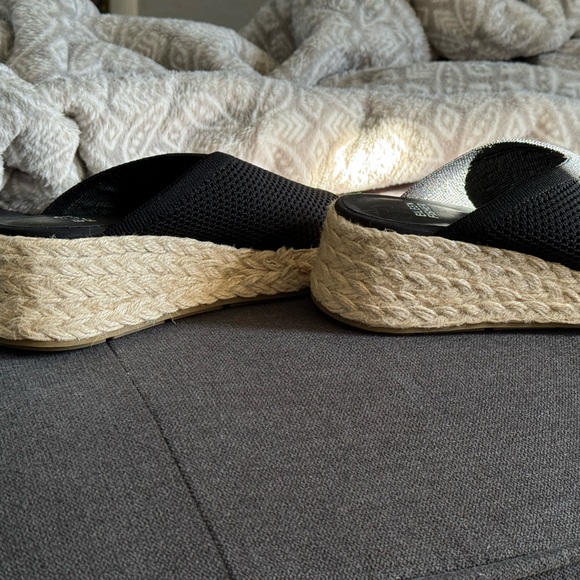 New Eileen Fisher Espadrille Wedge Sandal - Picture 4 of 6